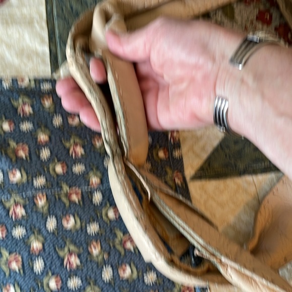 Donald Pliner leather carry bag - Picture 15 of 15